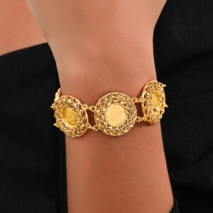 Exquisite Gold Plated Bangle DJ103