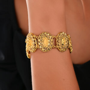 Exquisite Gold Plated Bangle DJ100